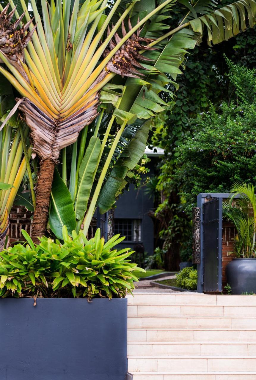 Latitude 13 Degrees Hotel Lilongwe Bagian luar foto