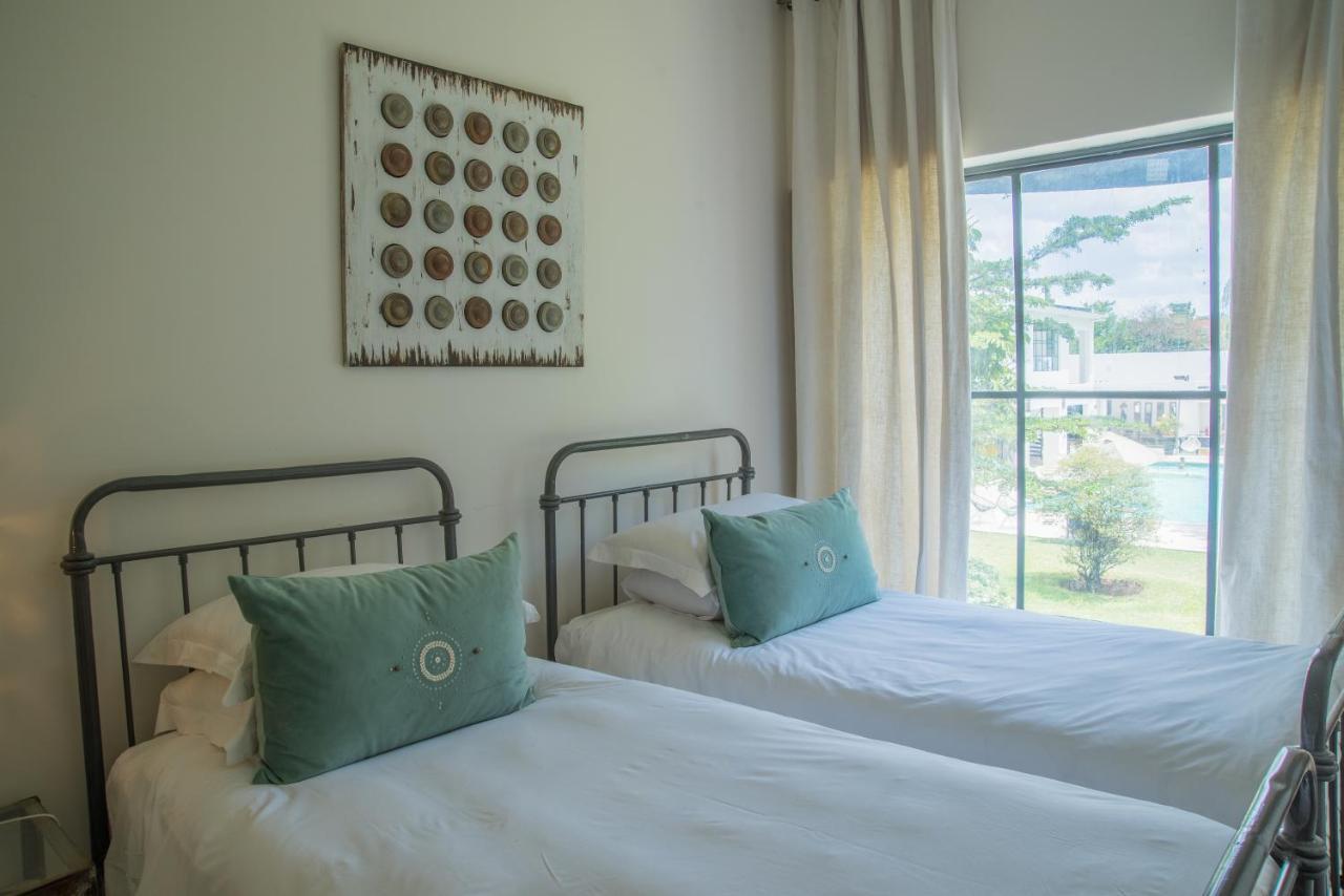Latitude 13 Degrees Hotel Lilongwe Bagian luar foto