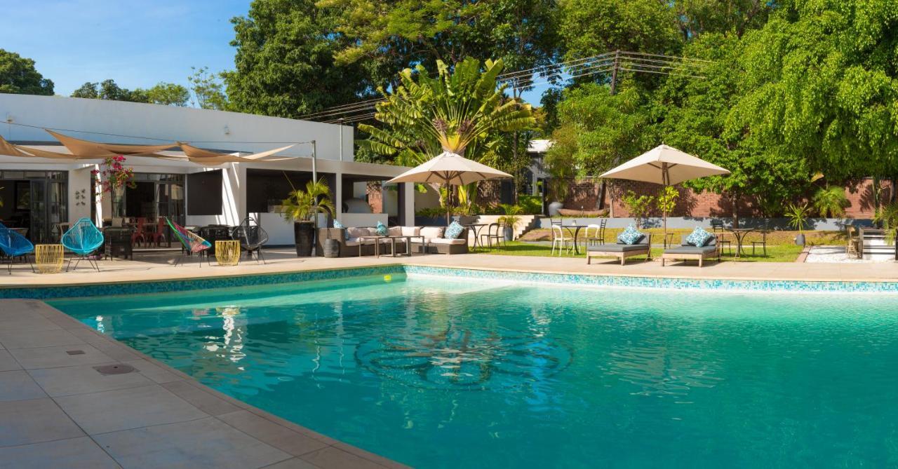 Latitude 13 Degrees Hotel Lilongwe Bagian luar foto