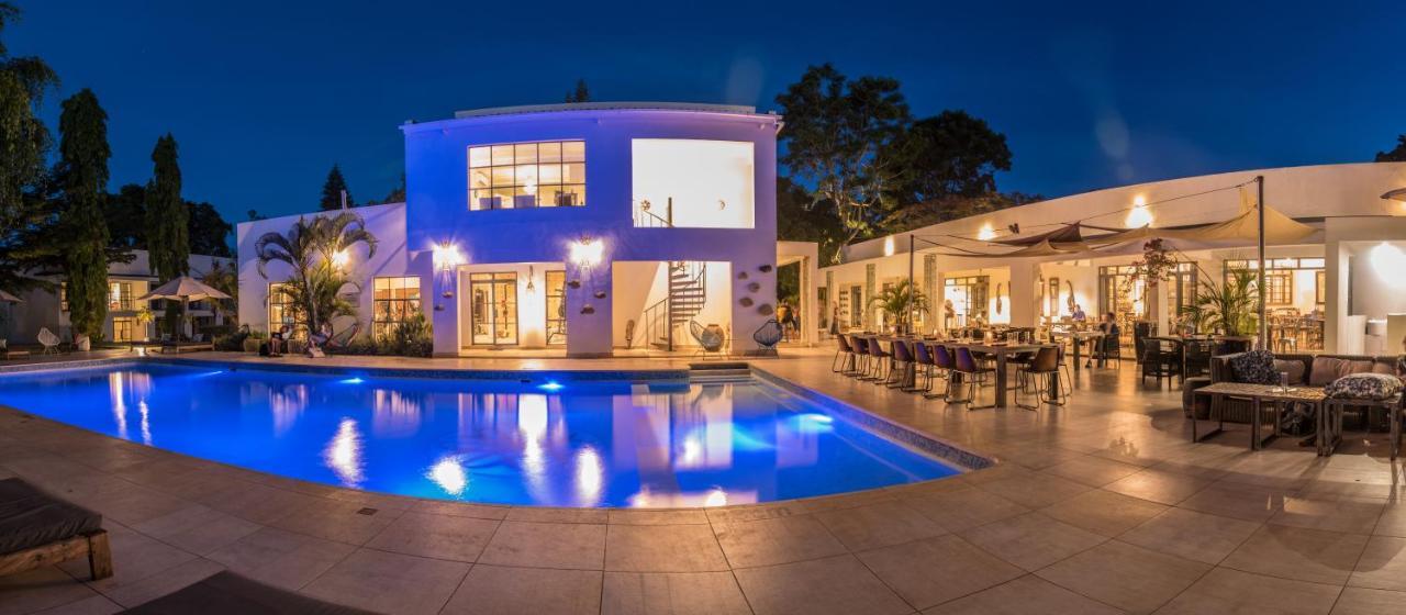 Latitude 13 Degrees Hotel Lilongwe Bagian luar foto